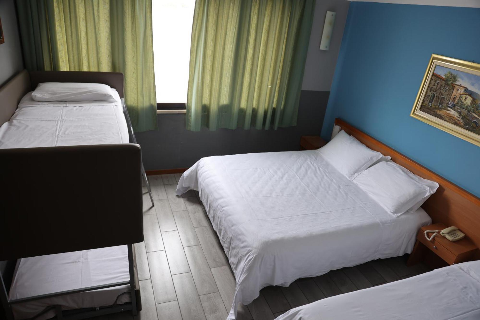 Hotel Garda อัฟฟี ภายนอก รูปภาพ