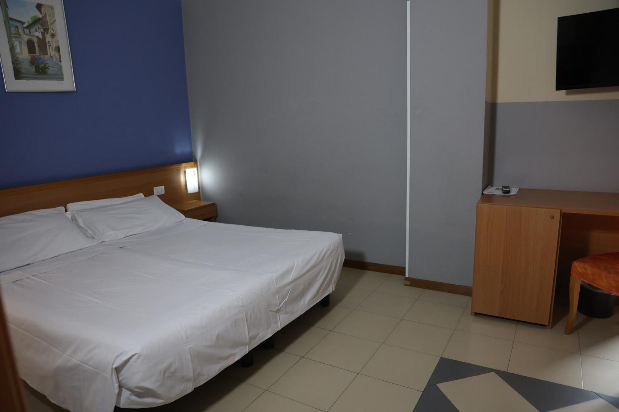Hotel Garda อัฟฟี ภายนอก รูปภาพ